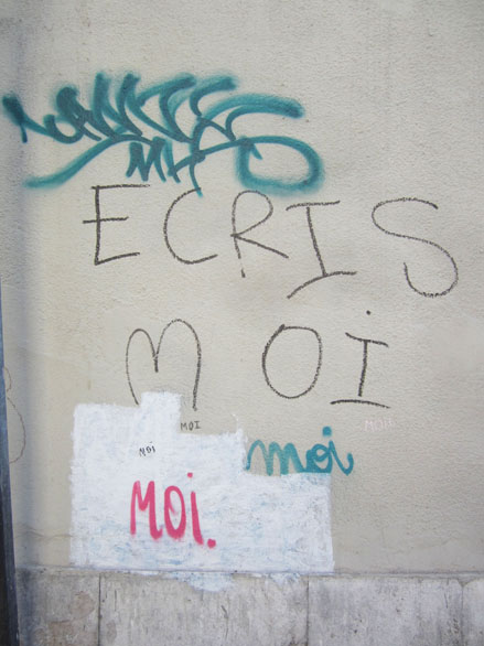 12-08-GRAFFITI-Marseille-rueSaintJacques-archyves