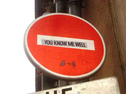 12-12-08-STICKER-Strasbourg-KnowMeWell-archyves